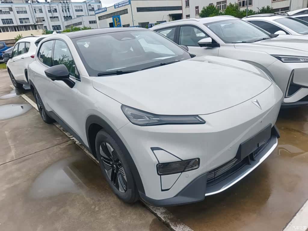 Deepal S05, 2025 4