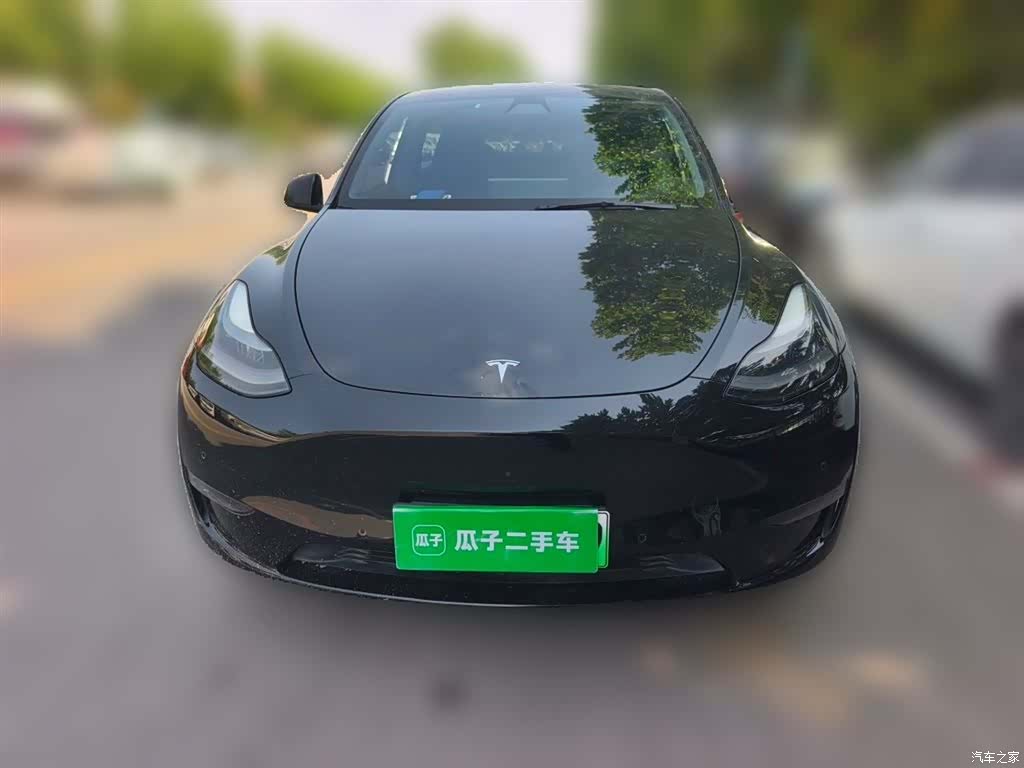 Tesla Model Y, 2022 24