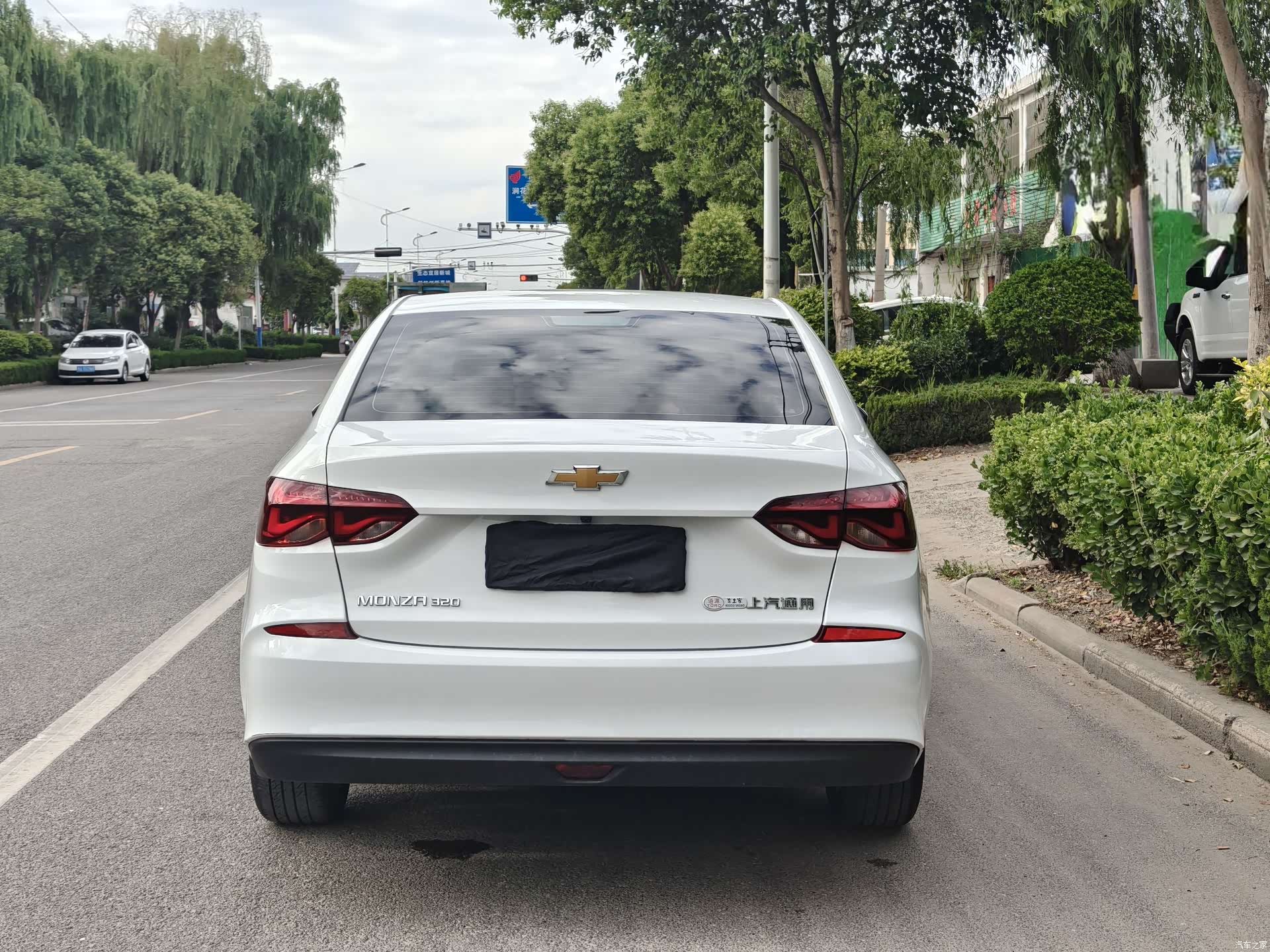 Chevrolet 320, 2021 все фото