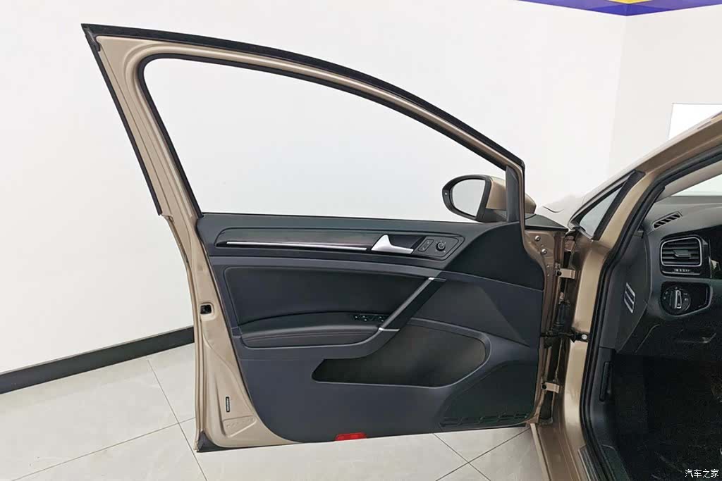 Volkswagen Golf, 2016 7