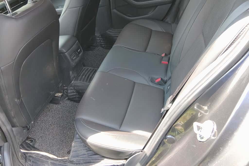 Mazda Mazda3, 2021 11