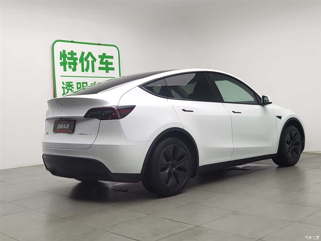 Tesla Model Y, 2024 2
