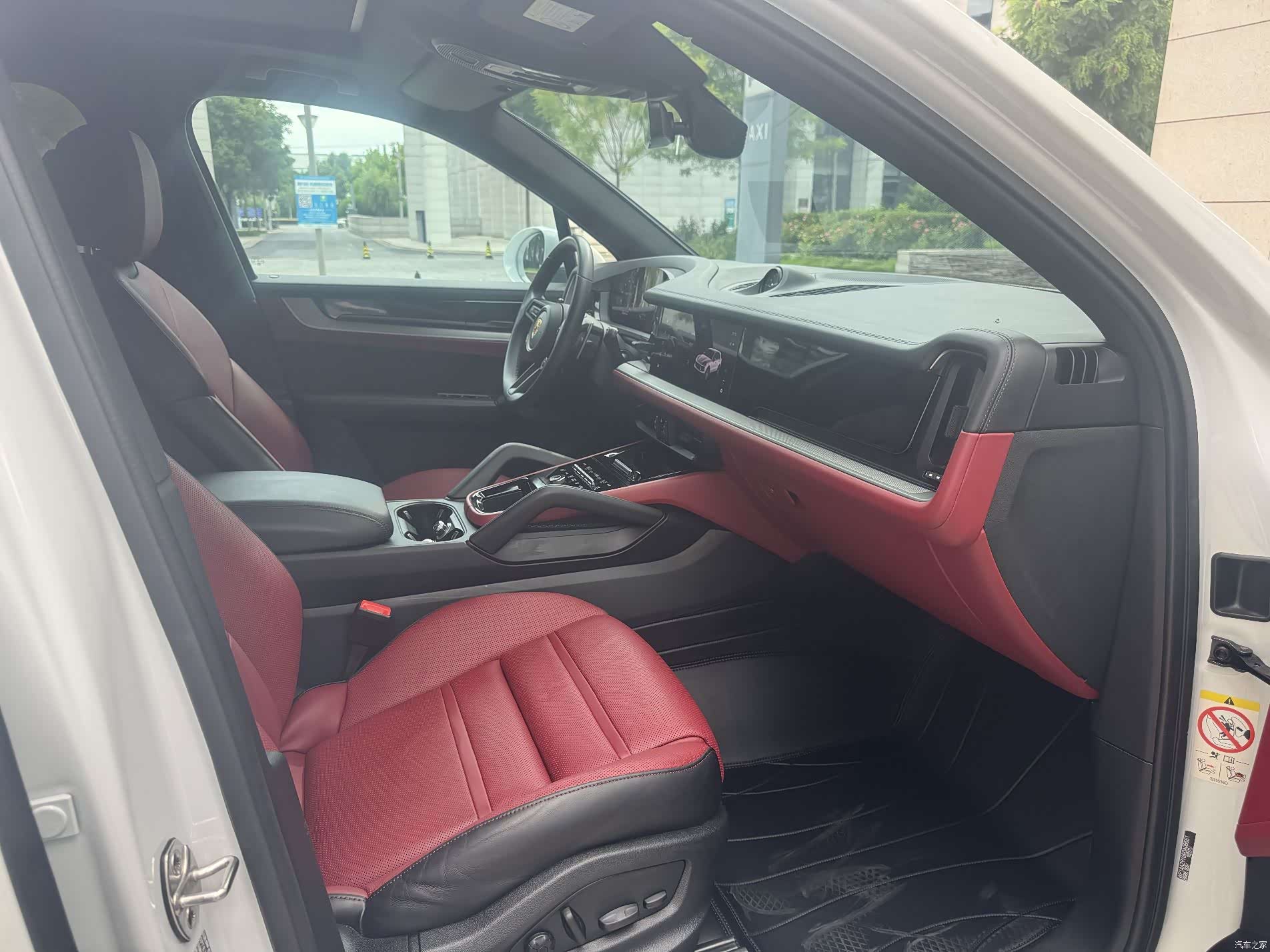Porsche Cayenne, 2024 17