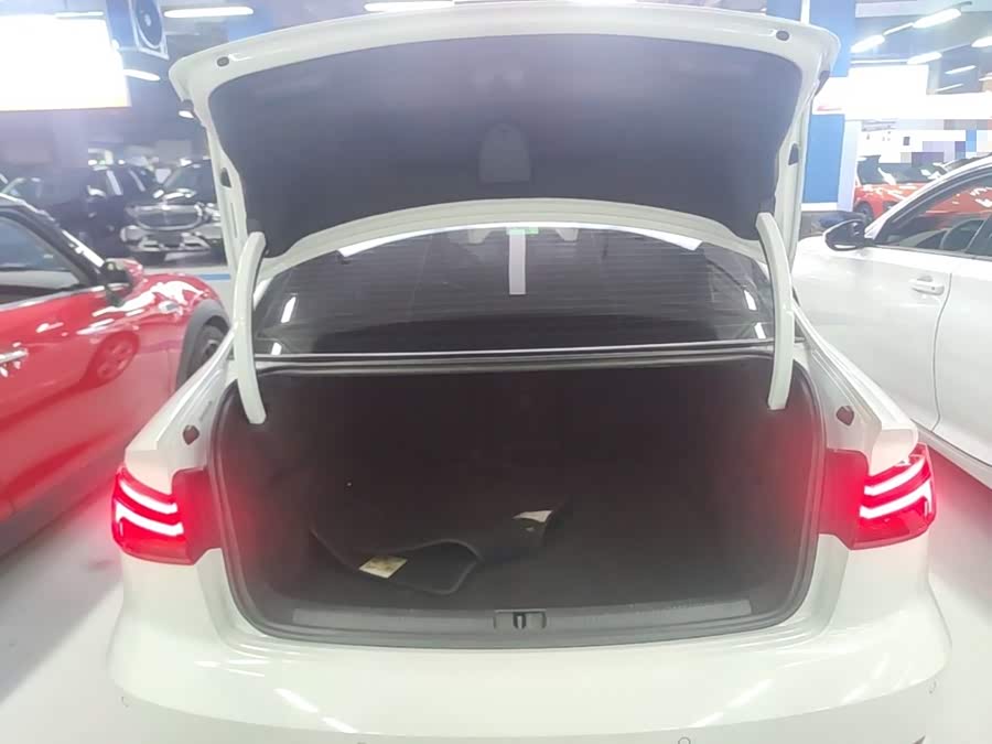 Audi A3 2019, фото 19