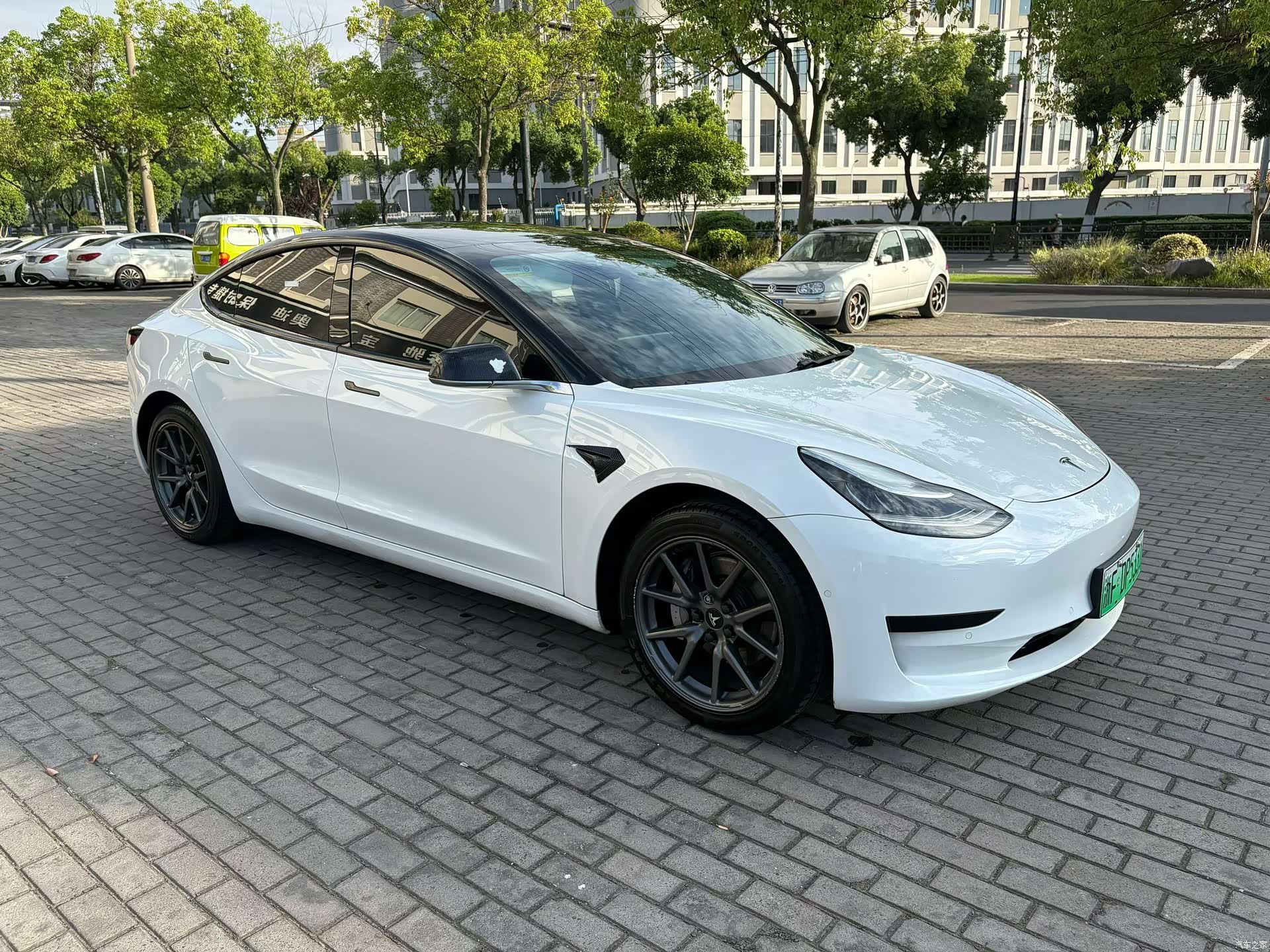 Tesla Model 3, 2020 6