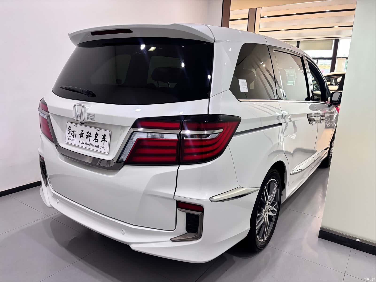Honda Elysion, 2021 16
