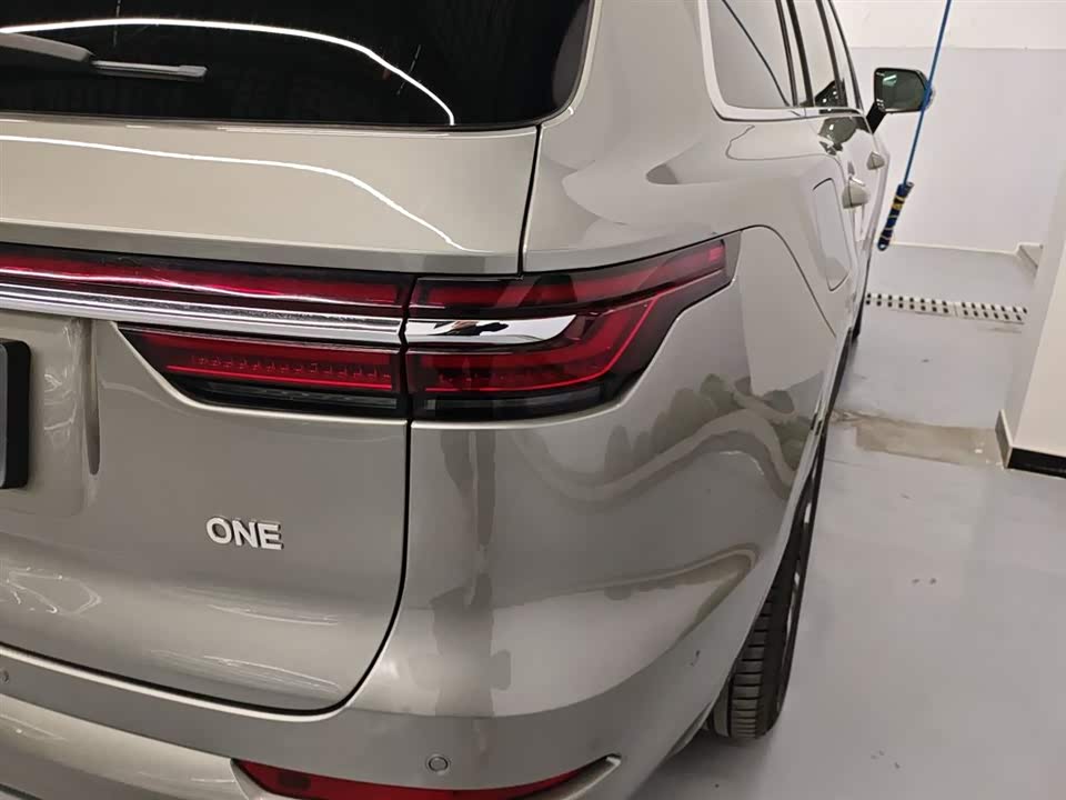 Li Auto Ideal ONE