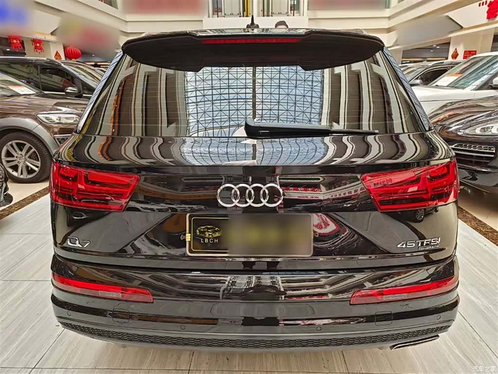 Audi Q7, 2018 6