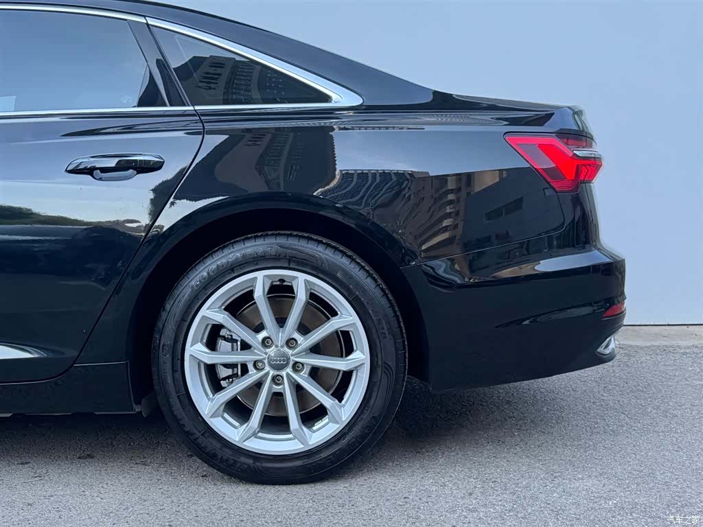 Audi A6L, 2021 2
