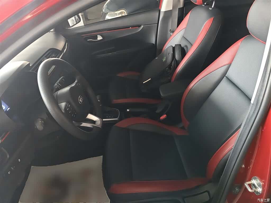 Kia KX, 2018 11