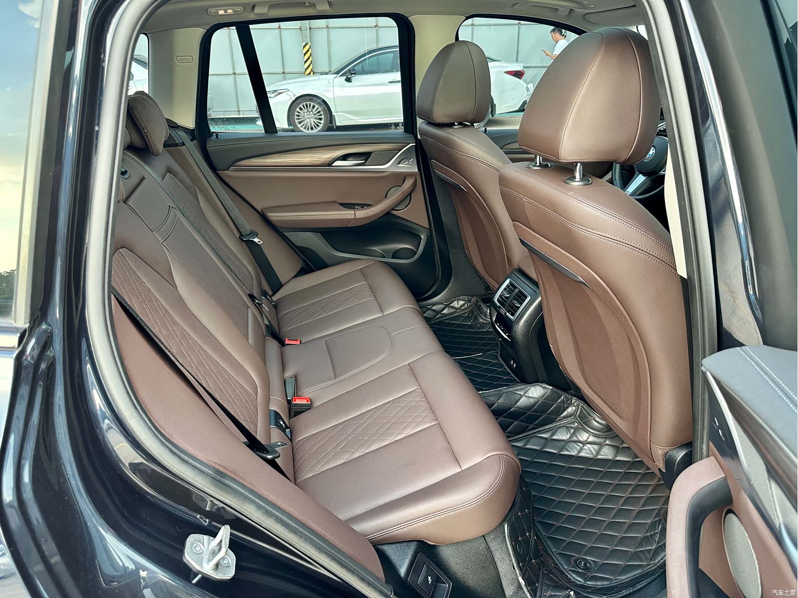 BMW X3, 2022 11