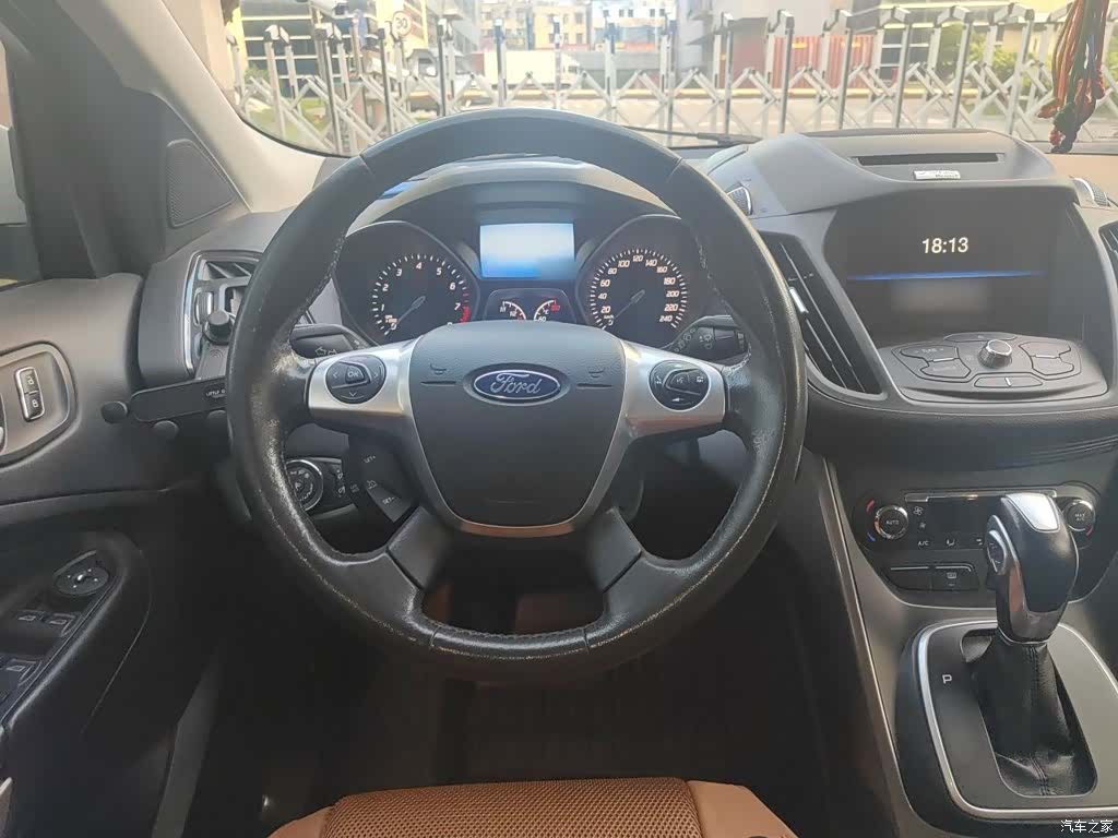 Ford Kuga, 2015 7