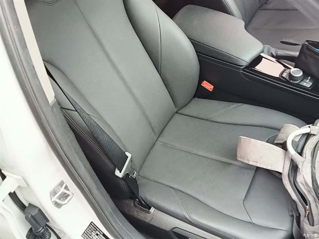 BMW 3 Series, 2016 25