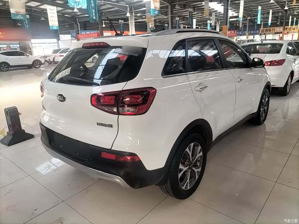 Kia KX3, 2016 7