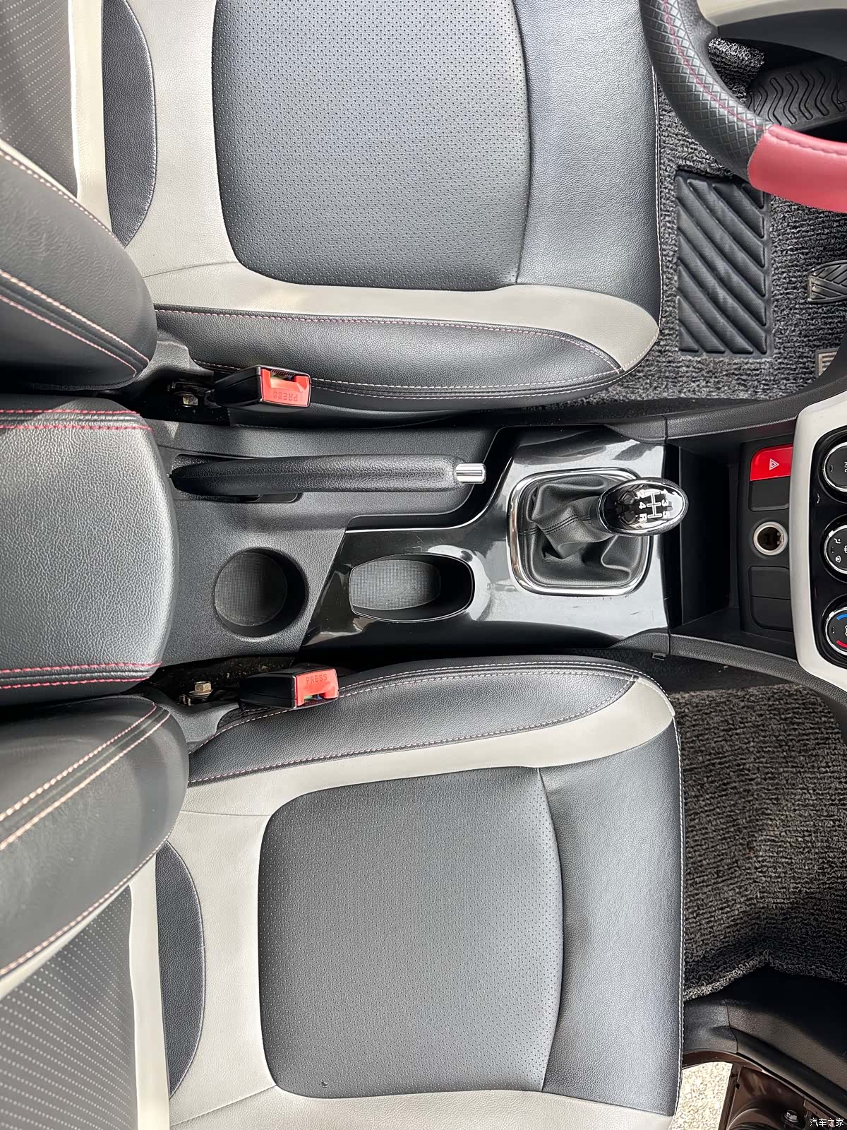 BAIC H3, 2016 14