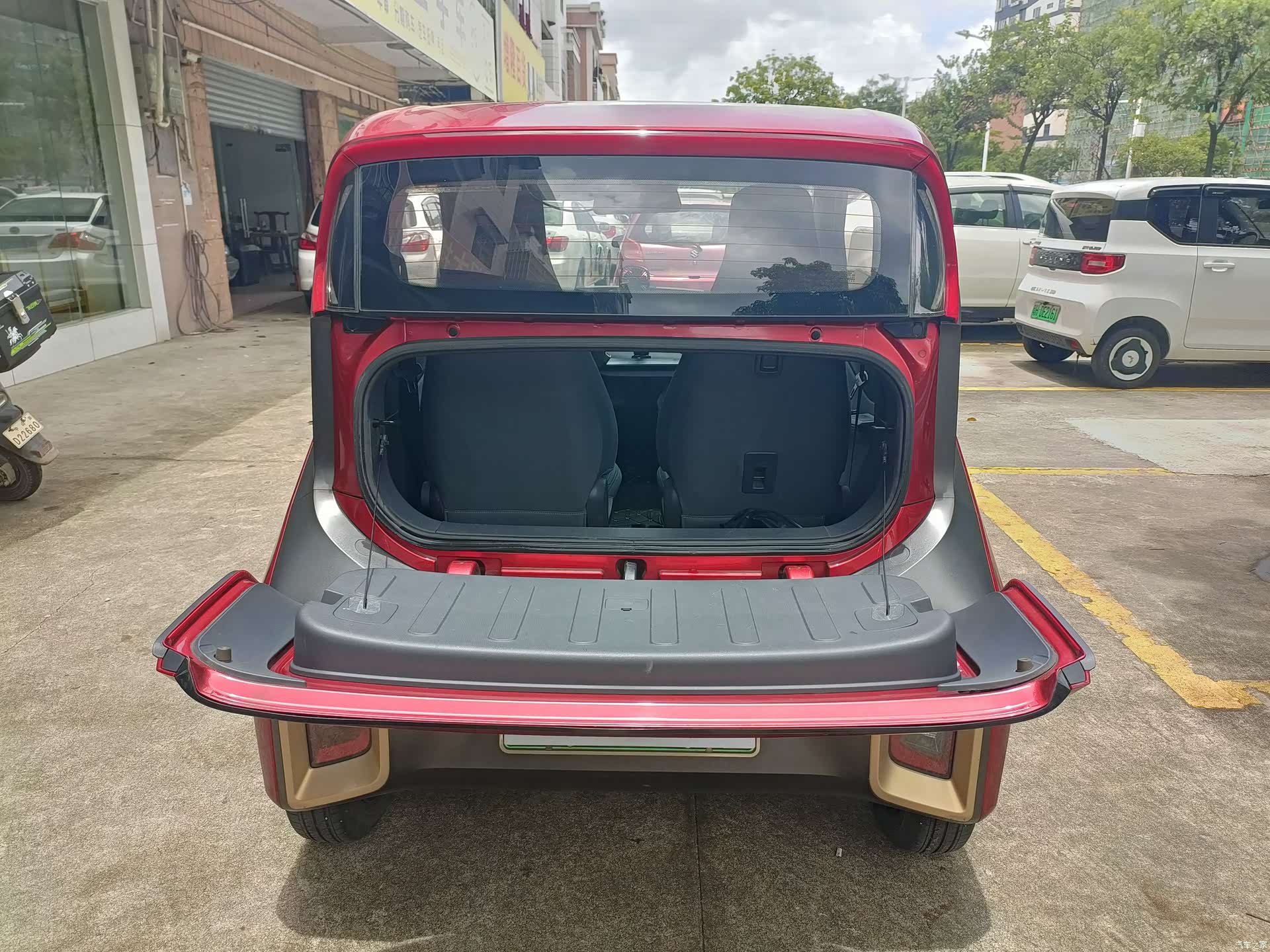 Wuling E200, 2019 7
