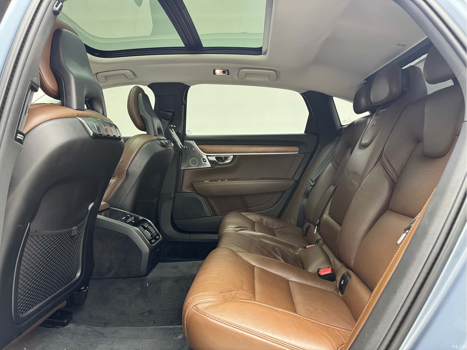 Volvo S90, 2017 8