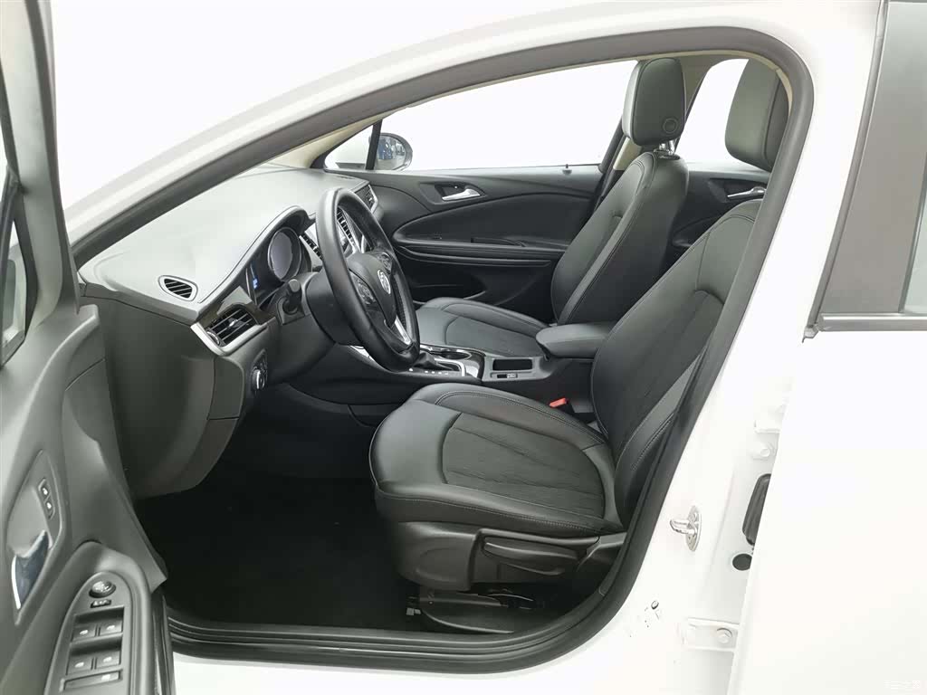 Buick Verano, 2018 10