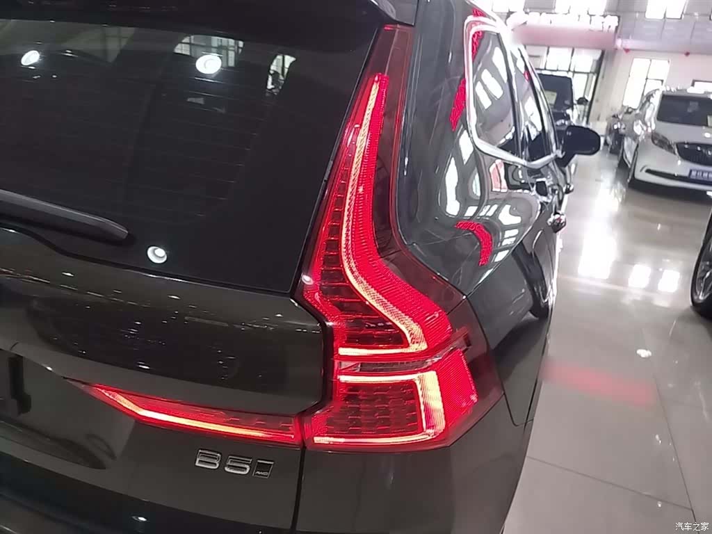 Volvo XC60, 2022 8