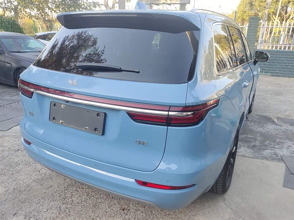 Li Auto Ideal ONE