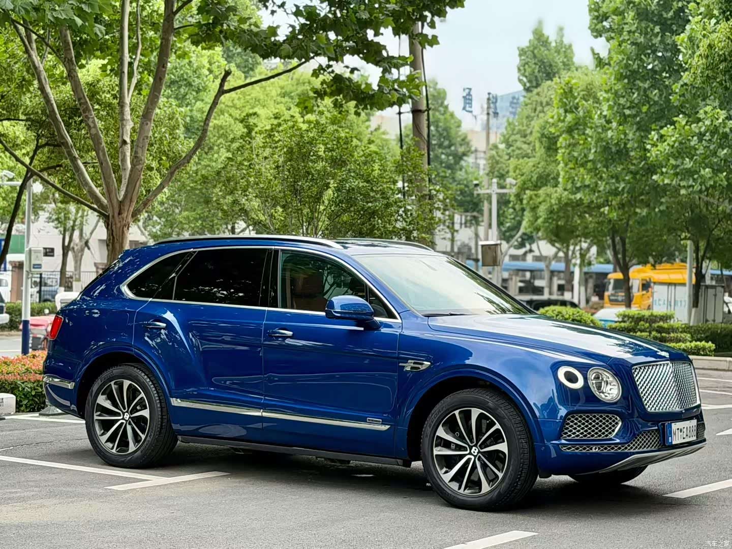 Bentley Bentayga, 2018 3