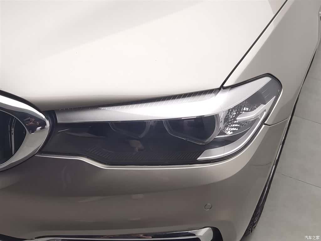 BMW 5 Series, 2018 7