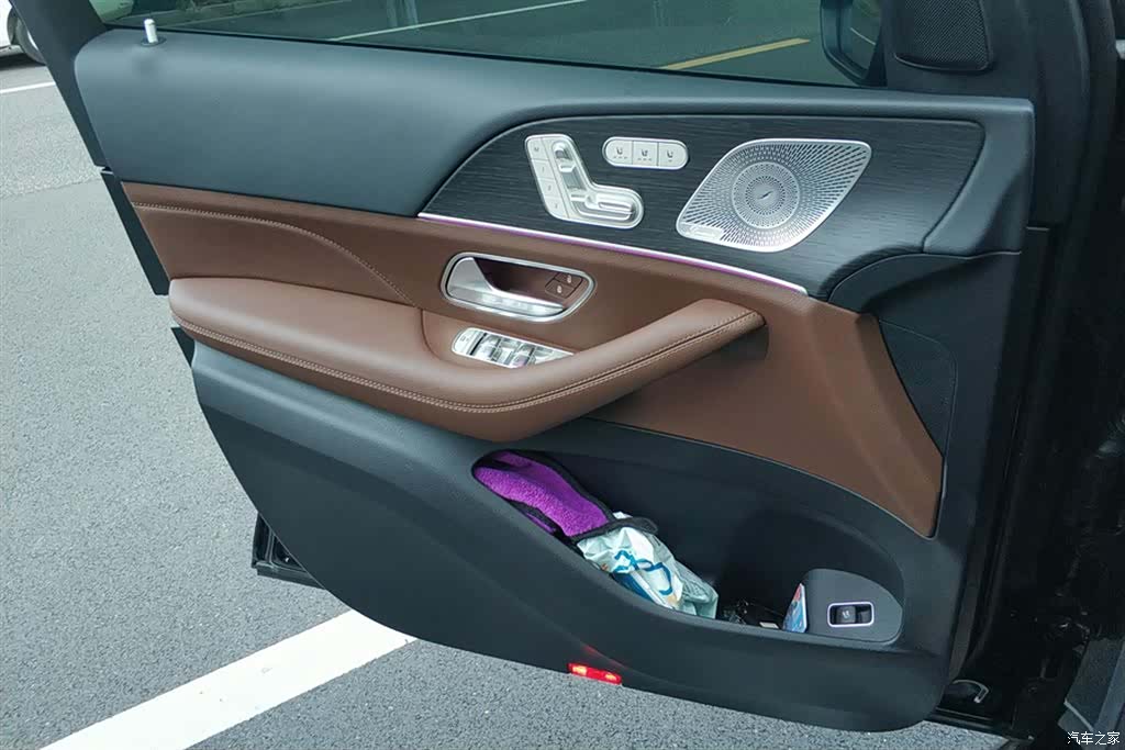 Mercedes-Benz GLE, 2024 7