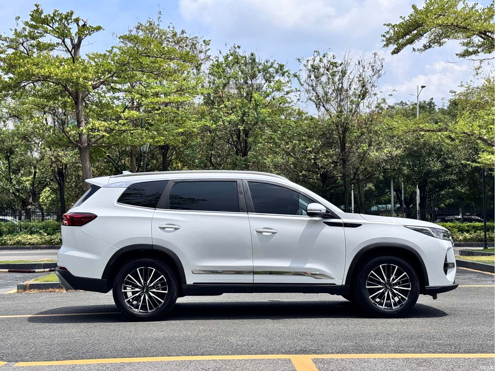 Chery Tiggo 8, 2024 все фото
