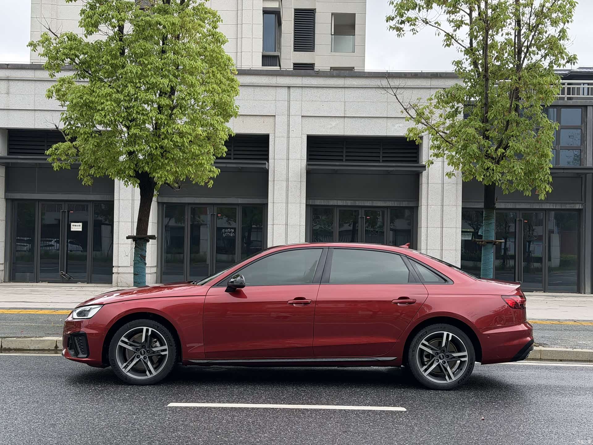 Audi A4L, 2022 3