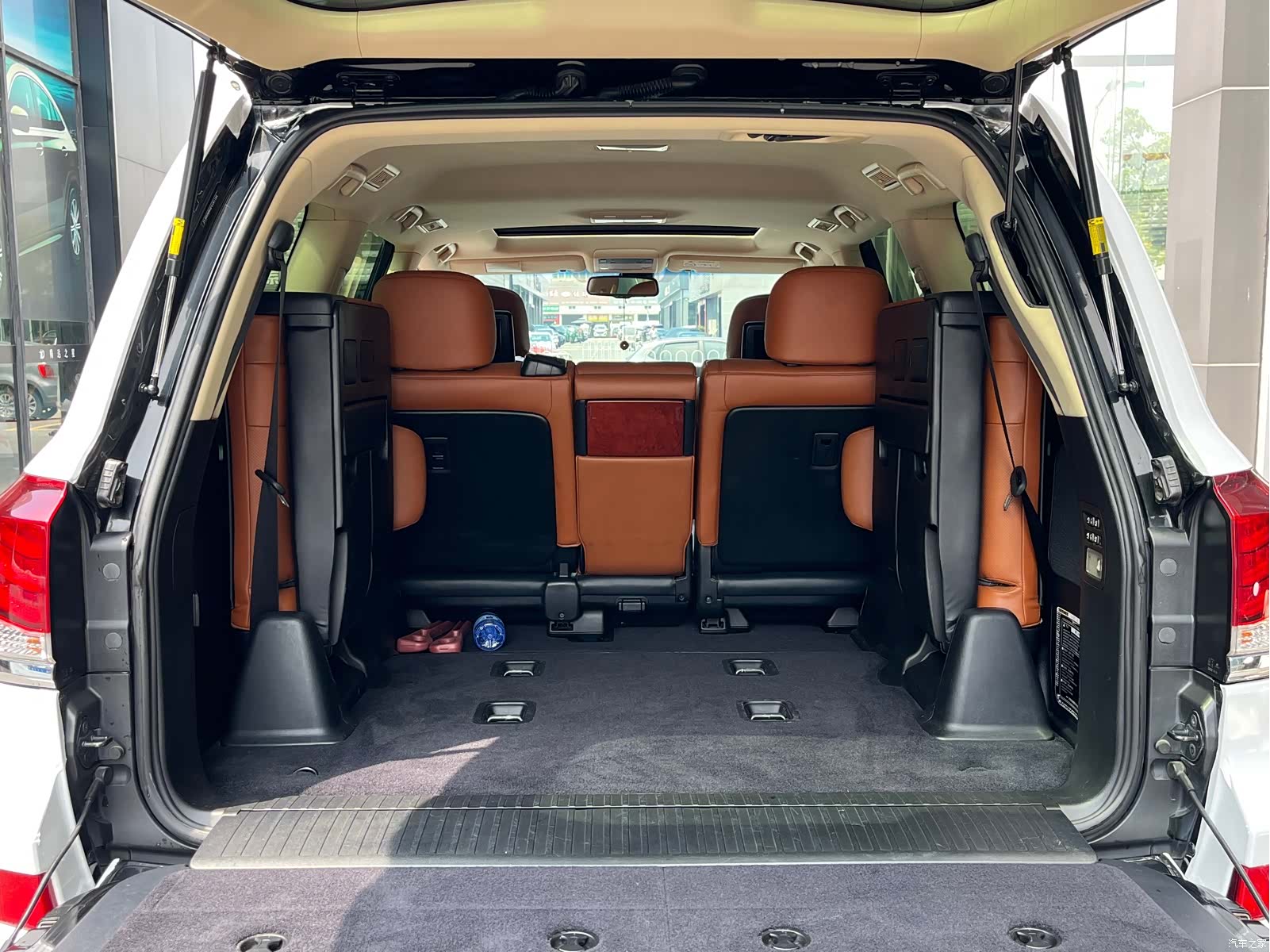 Lexus LX, 2015 15