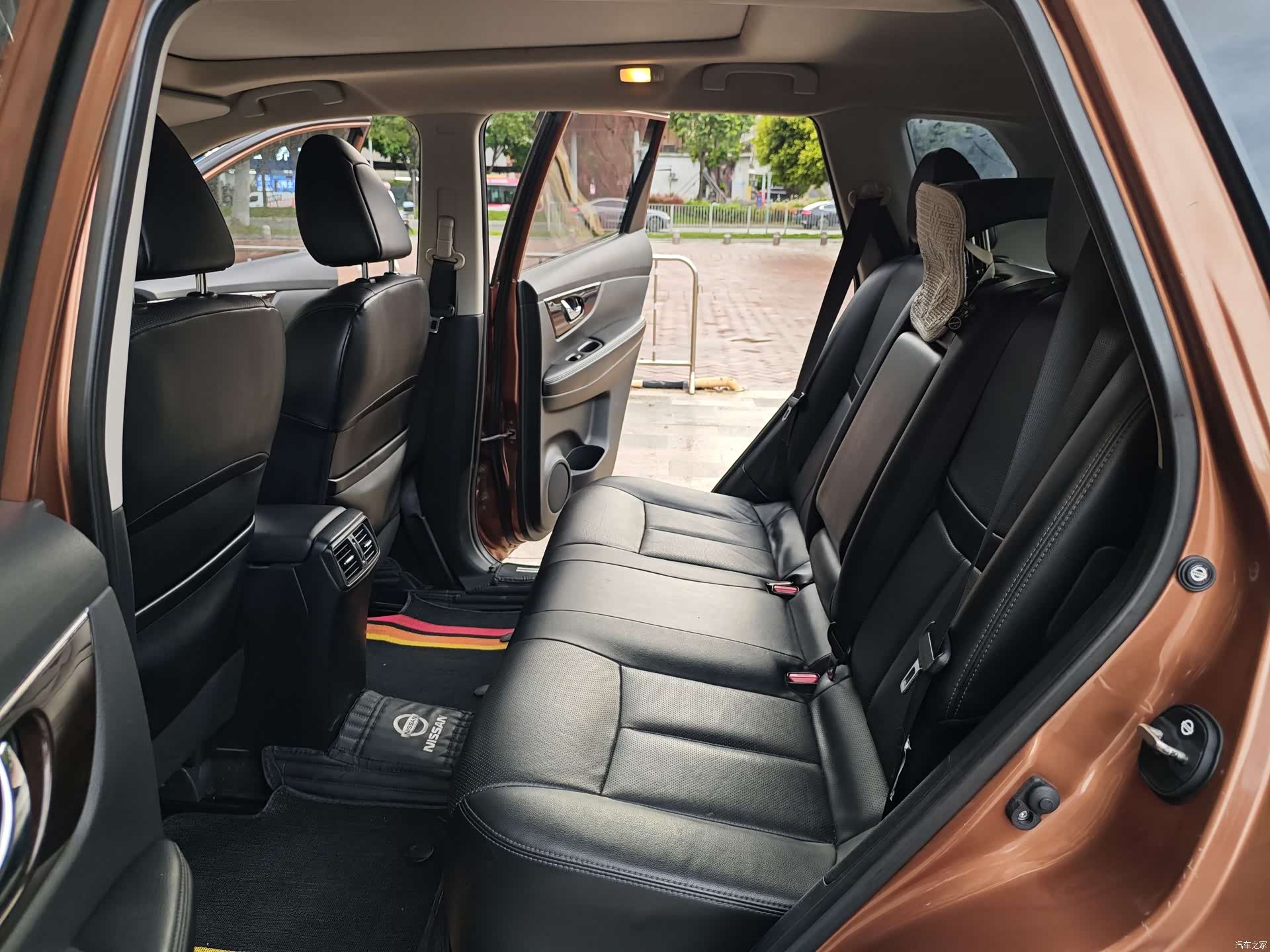 Nissan X-Trail, 2014 10