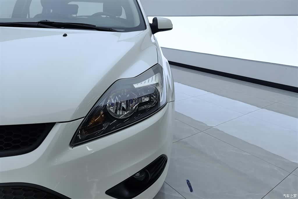 Ford Focus, 2013 все фото