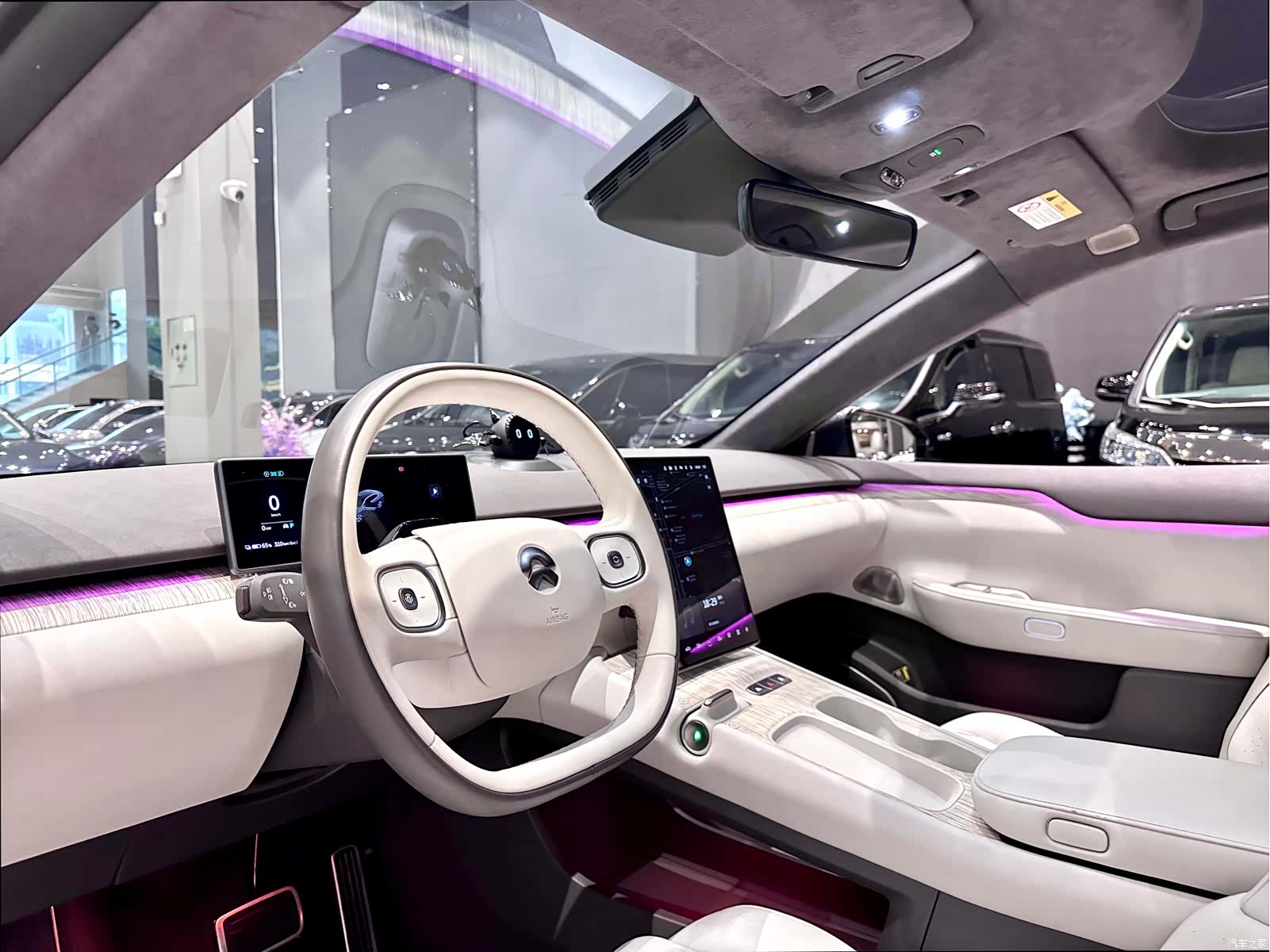 NIO ET7, 2023 12