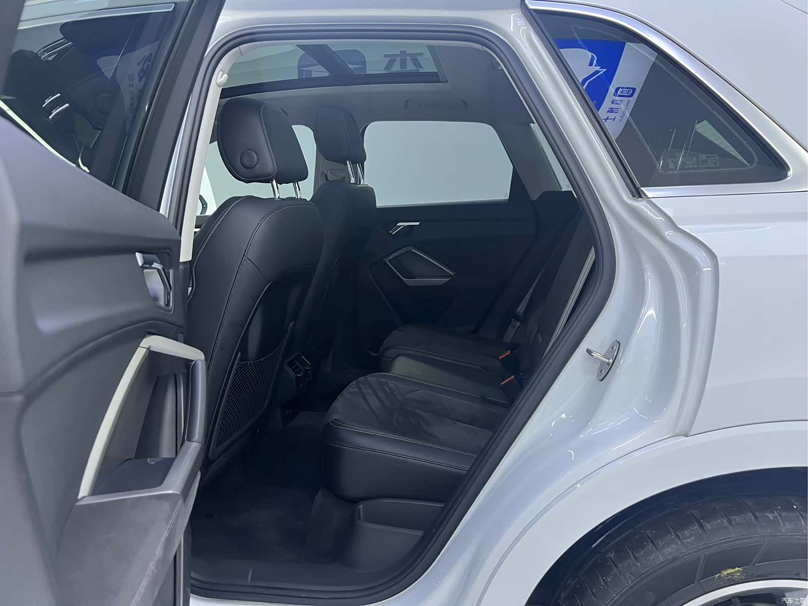 Audi Q3, 2023 9