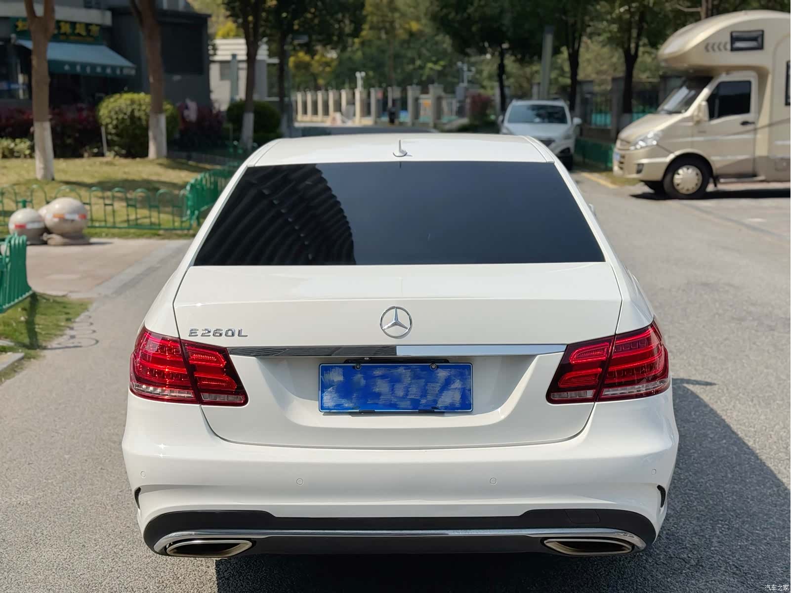 Mercedes-Benz E-Class, 2015 все фото