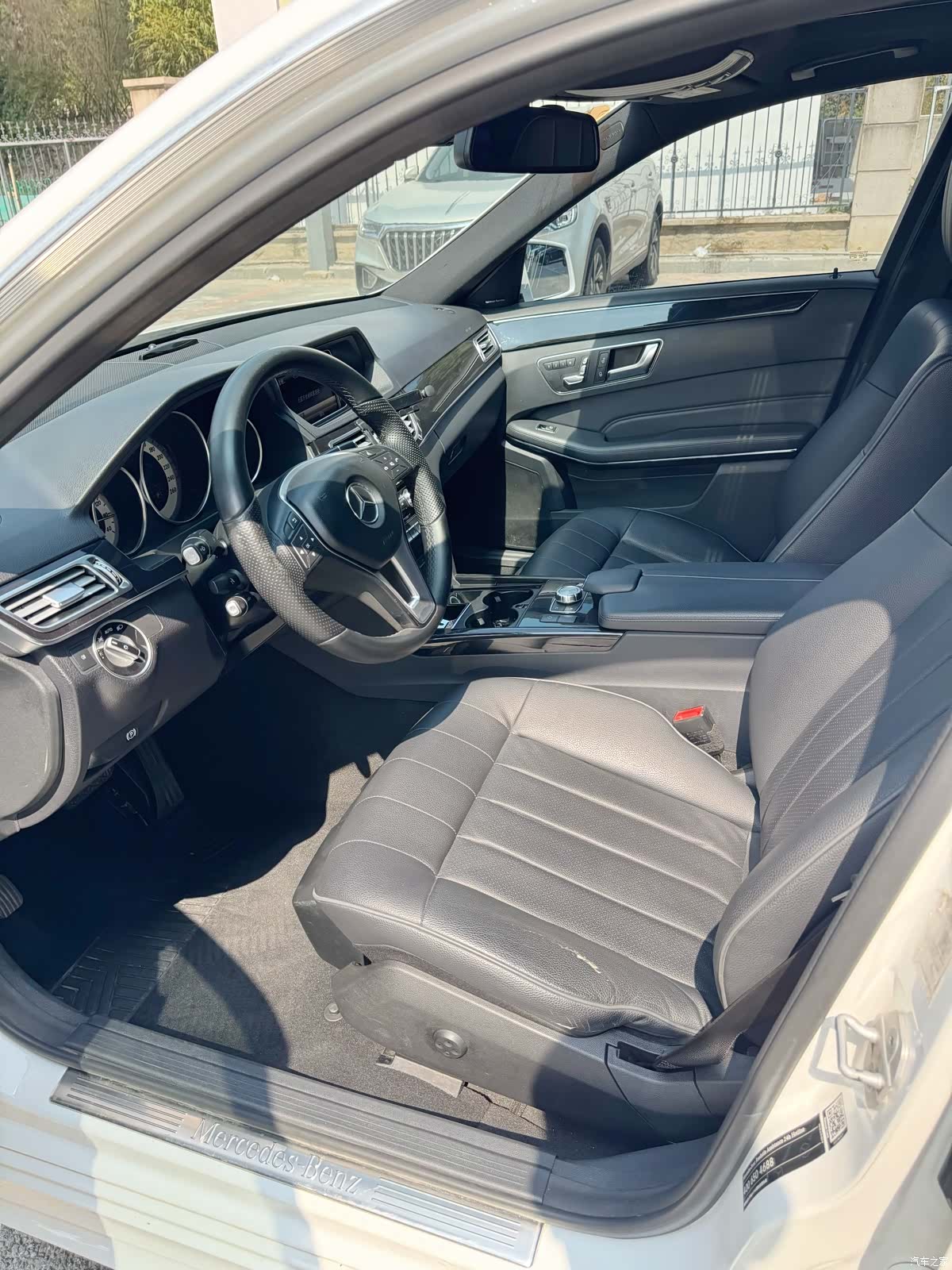 Mercedes-Benz E-Class, 2015 7