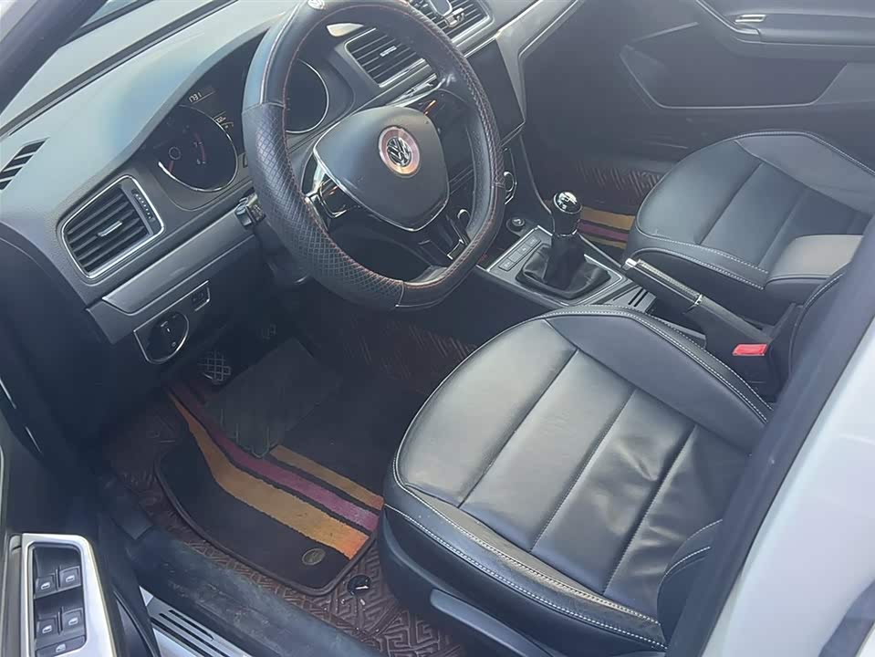 Volkswagen Lavida