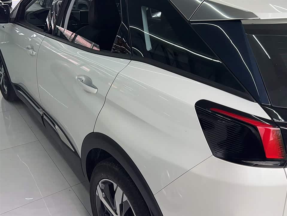 Peugeot 4008 Peugeot 4008