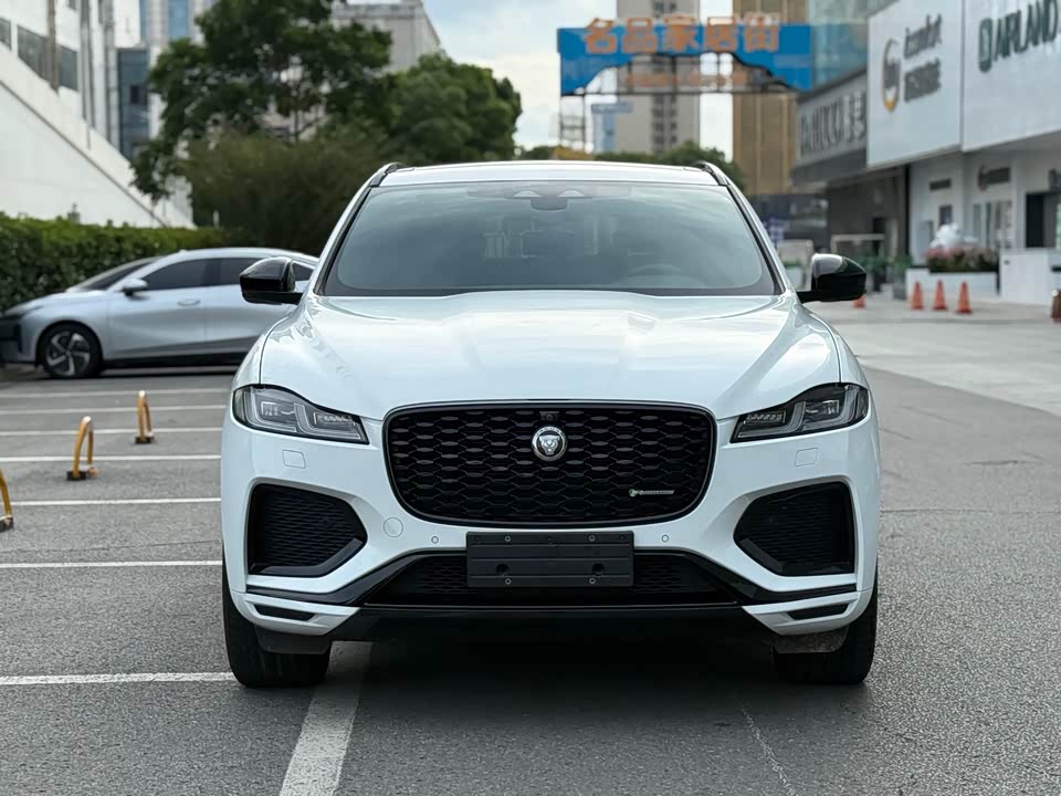 Jaguar F-PACE Jaguar F-PACE