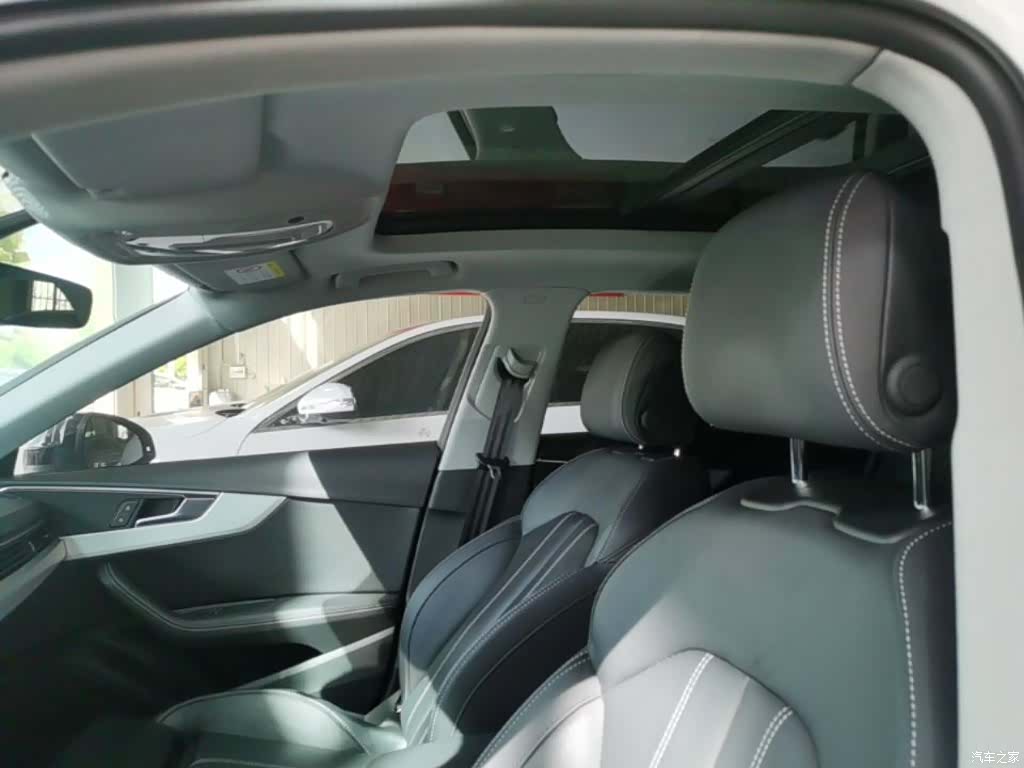 Audi A4L, 2022 18