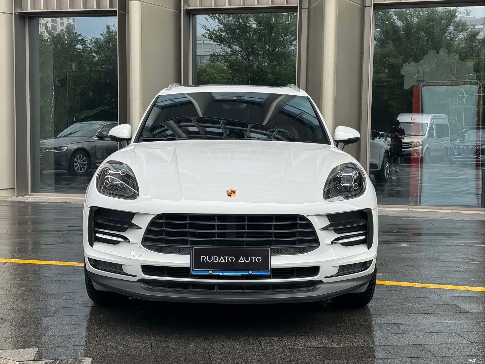 Porsche Macan, 2019 3