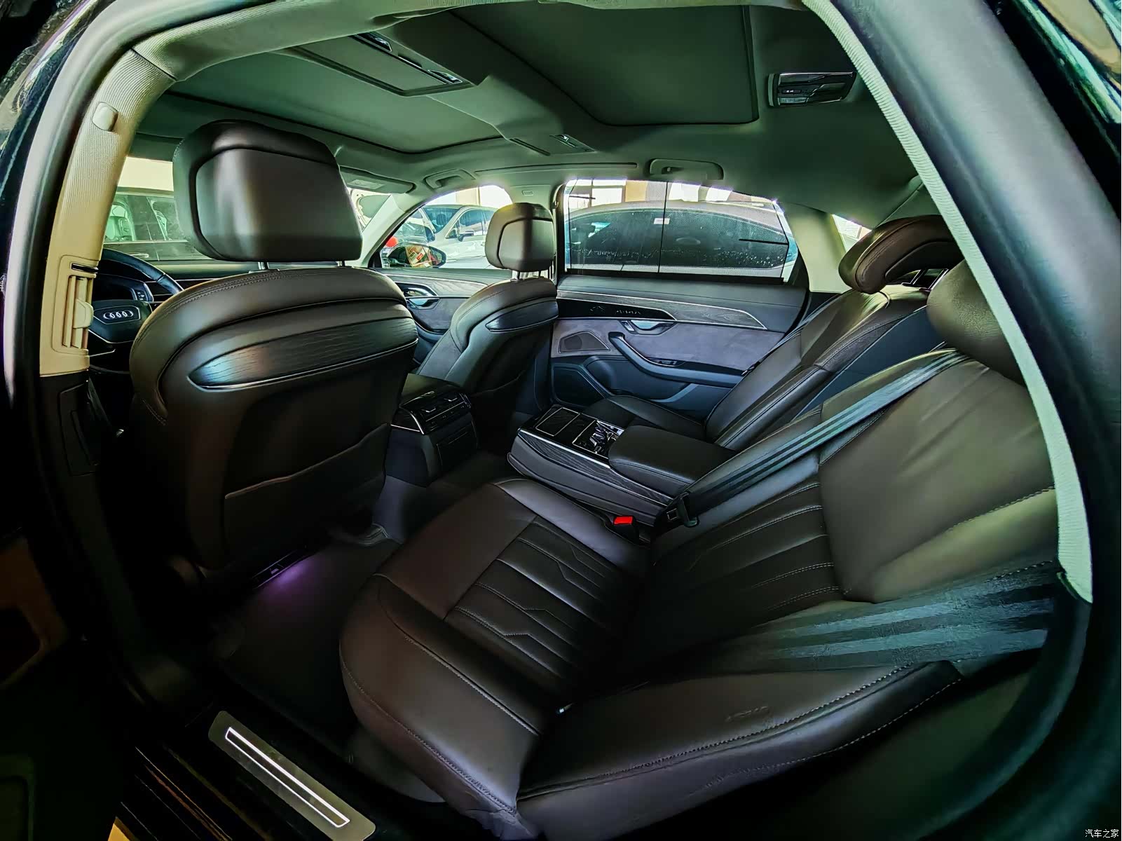 Audi A8L, 2024 6