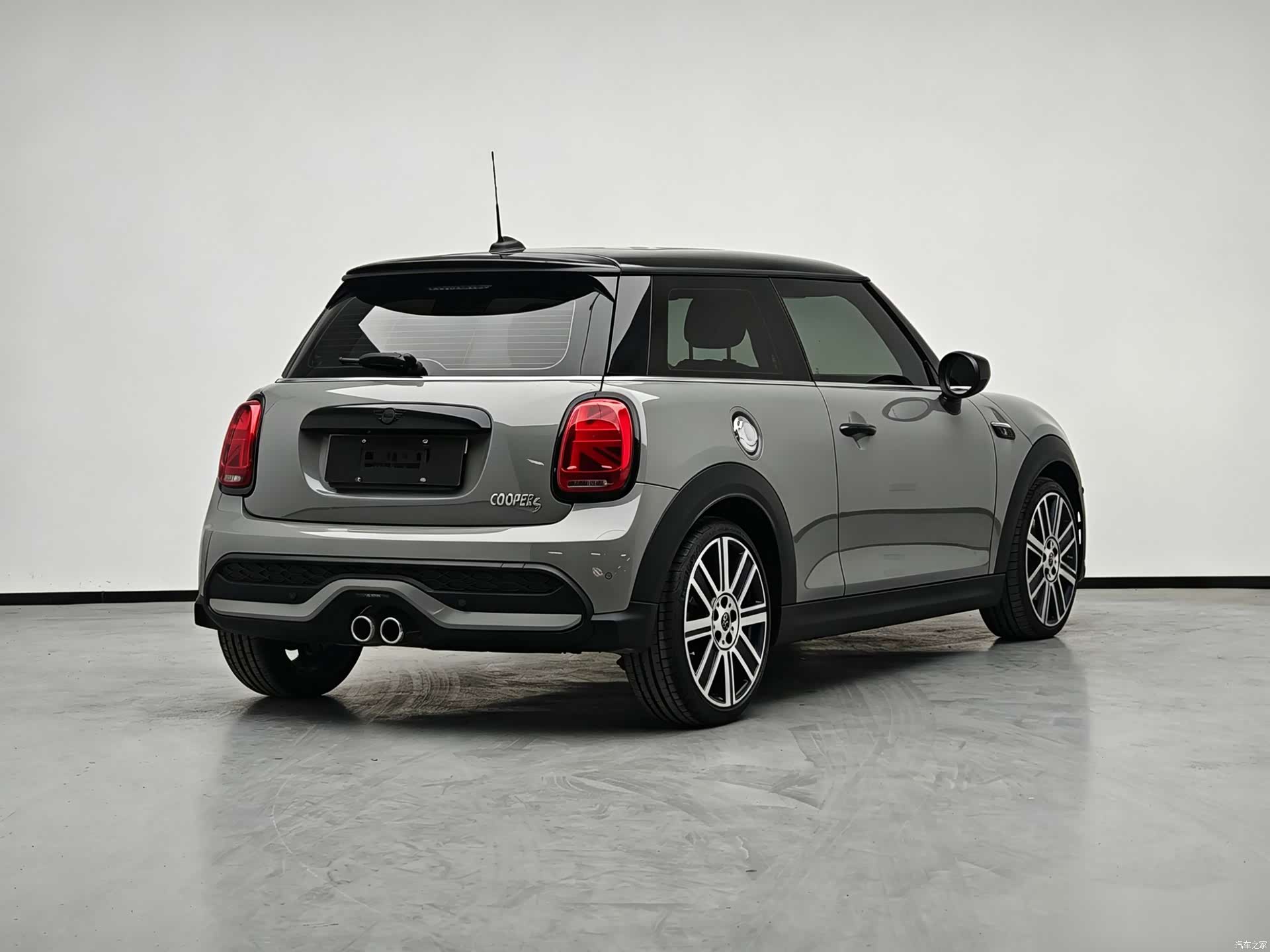 Mini Cooper, 2022 2