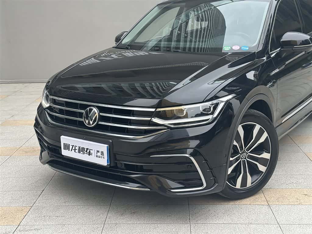 Volkswagen Tiguan L, 2023 2