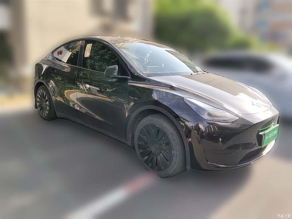 Tesla Model Y, 2022 25