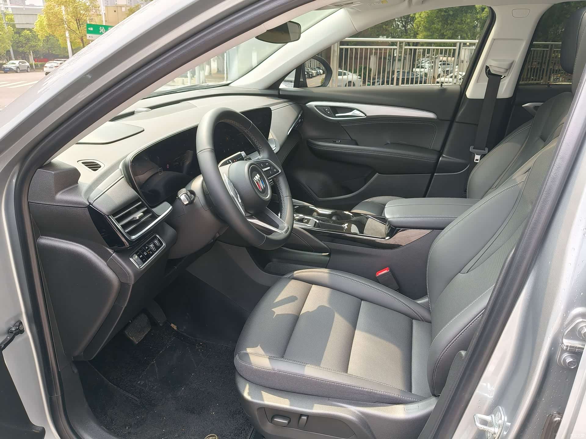 Buick Envision, 2025 8