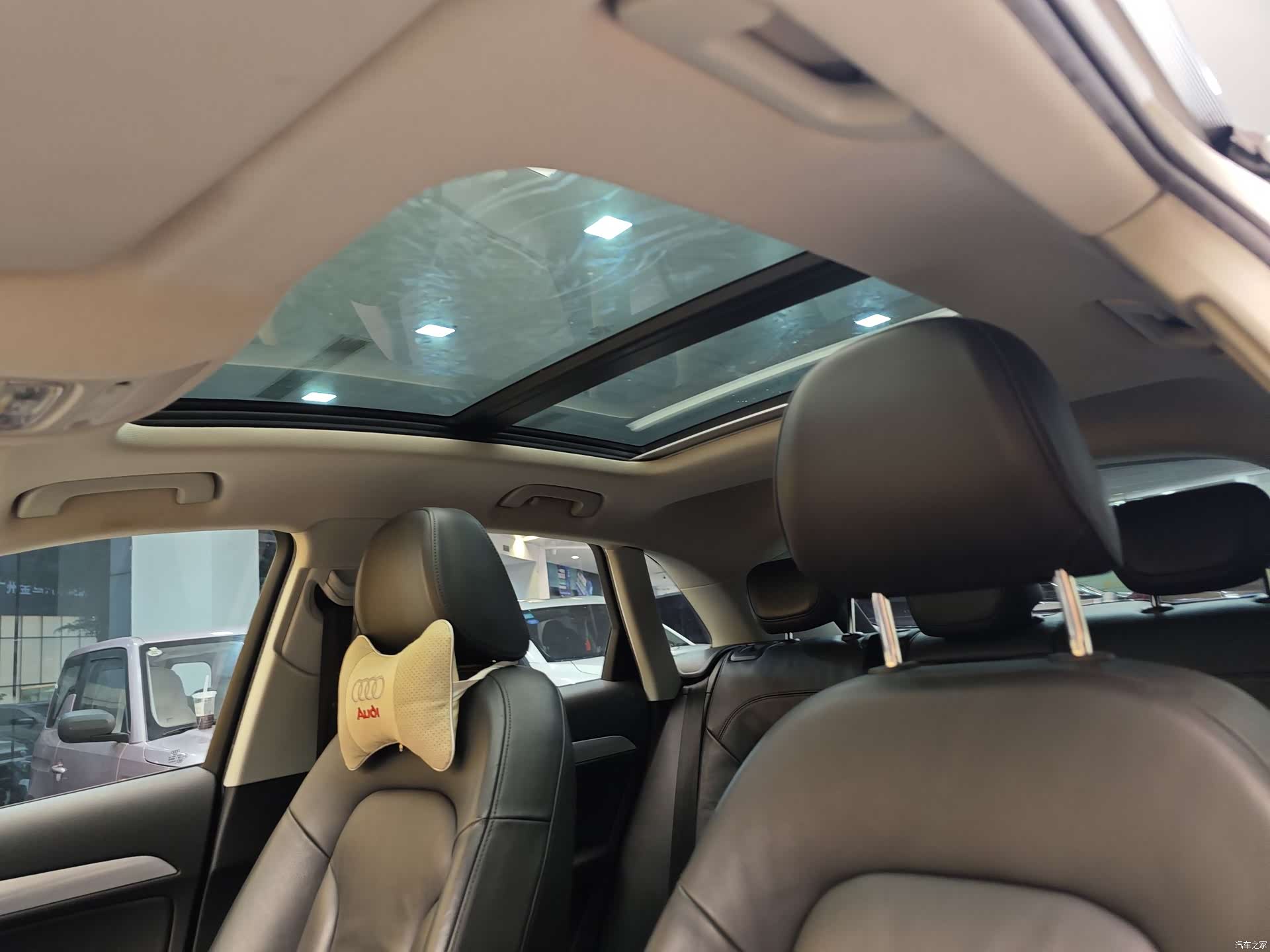 Audi Q3, 2016 12