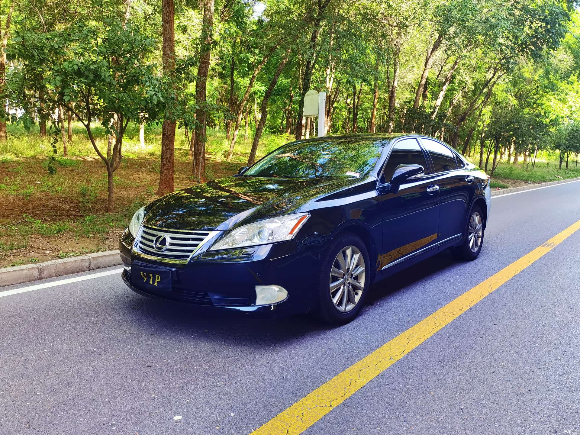 Lexus ES, 2012 1