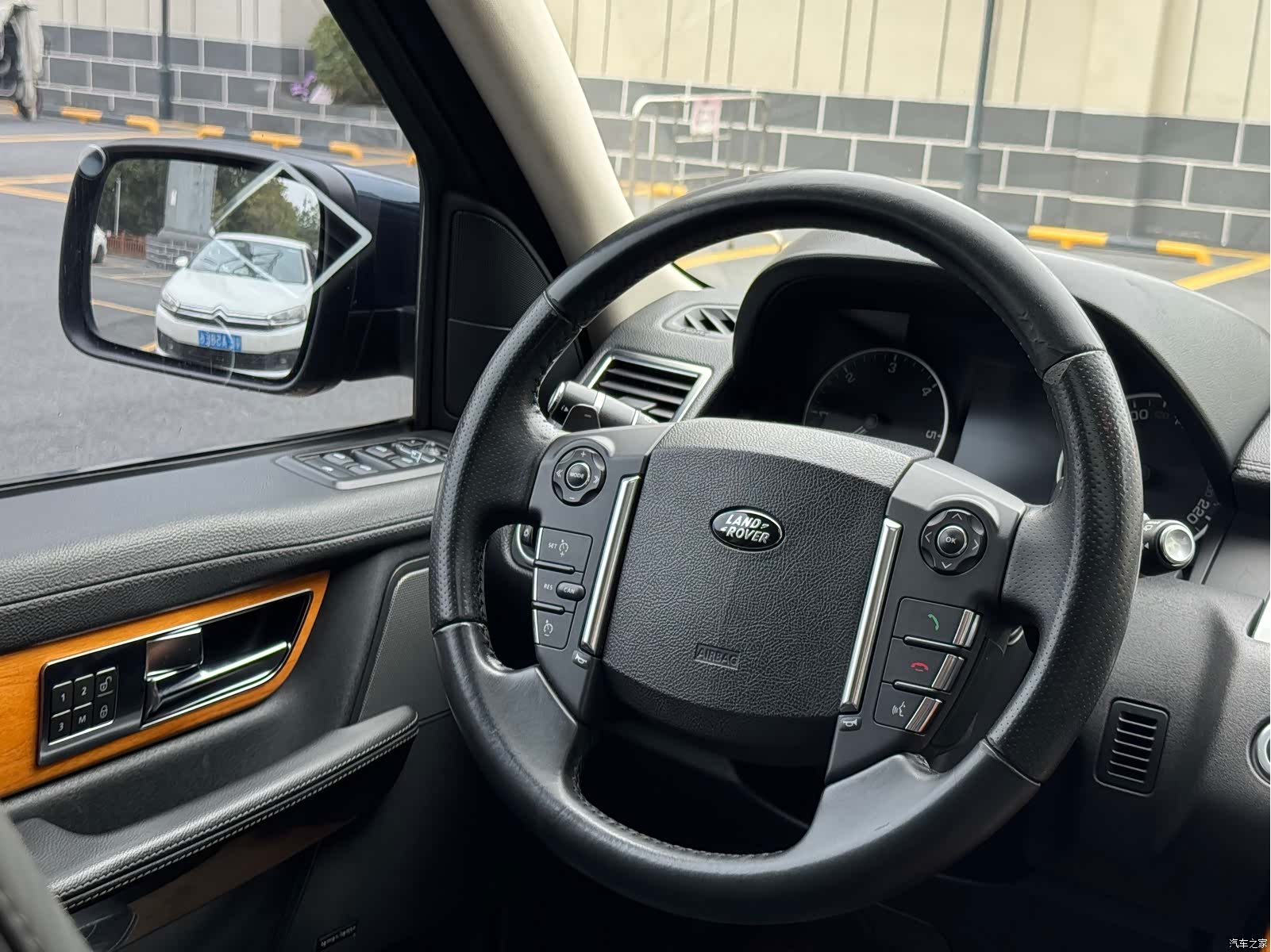 Land Rover Range Rover, 2012 20