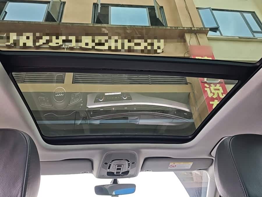 Audi A4L 2019, фото 18